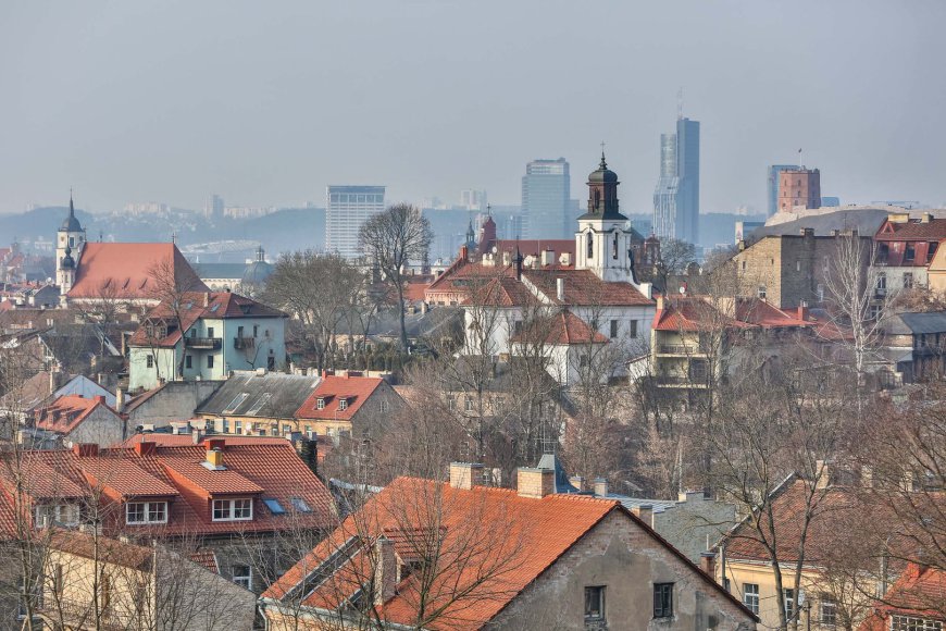 Juliaus Kalinsko/15min.lt nuotr. / Pavasaris jau pradeda žadinti Vilnių